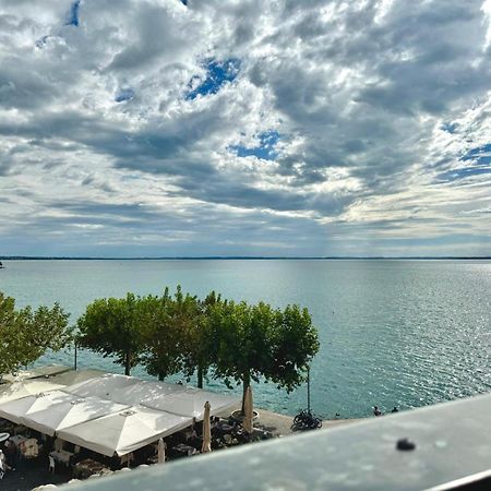 Apartmentsgarda - Baia Del Garda 5 Luaran gambar