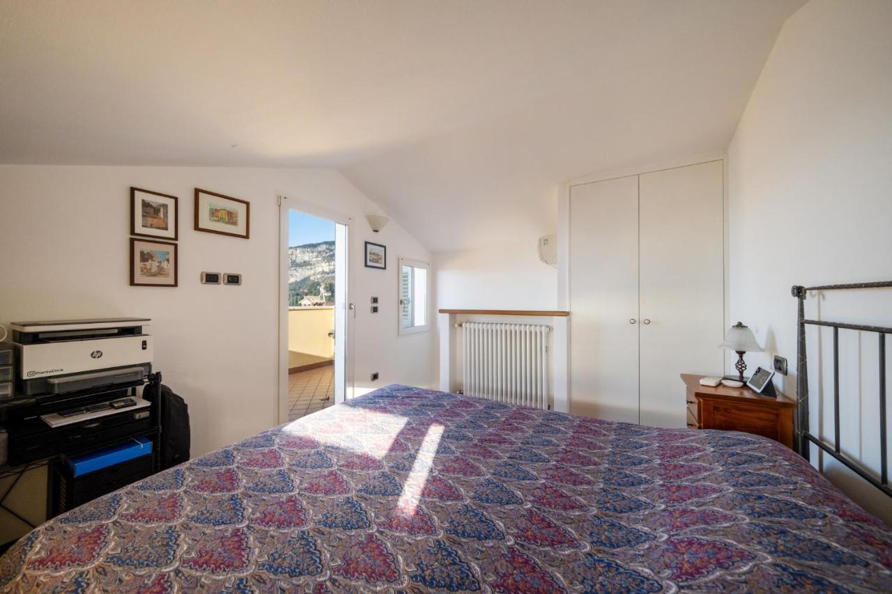 Apartmentsgarda - Baia Del Garda 5 Luaran gambar